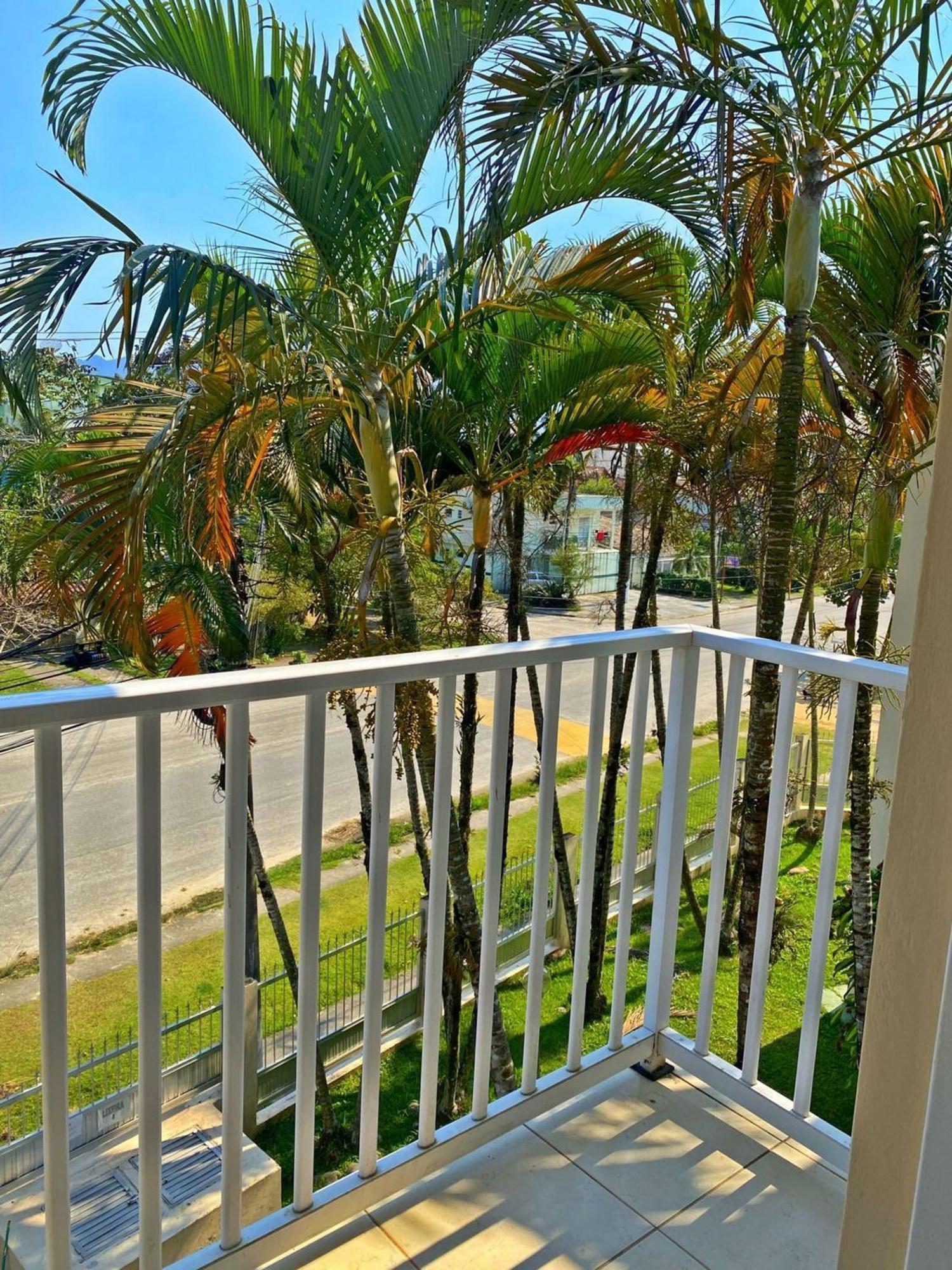 Lindo Apartamento Praia Grande Tenório pé na areia com ar Ubatuba Exterior foto